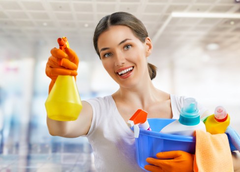 Deep cleaning of kitchen surfaces and appliances in Tufnellpark