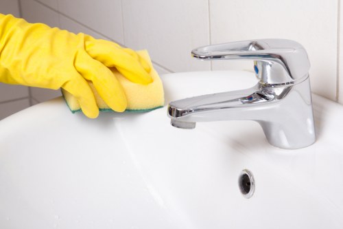 Move in cleaning team handling access in a Tufnellpark conversion property