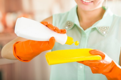 Shopfront and office window cleaning for businesses near Tufnellpark